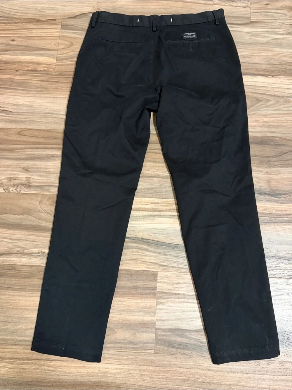 Banana Republic Rapid Movement Chino Black 32x30 Slim Fit Stretch Office Golf